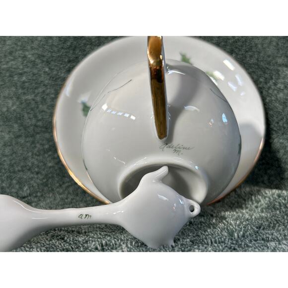 Exquisite Holiday cup saucer and spoon hand painted and signed - Picture 3 of 7